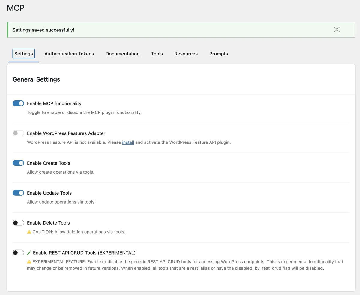 Page de réglages du plugin WordPress MCP avec les toggles Enable MCP functionality, Create Tools, Update Tools, Delete Tools